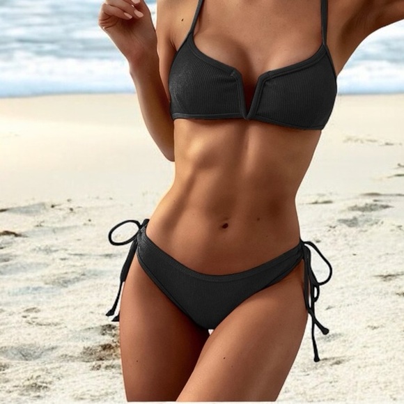 Zaful Black Sporty Bandeau Triangle Bikini Set Women’s Size XL 12-14 NWT Goth - Picture 1 of 10
